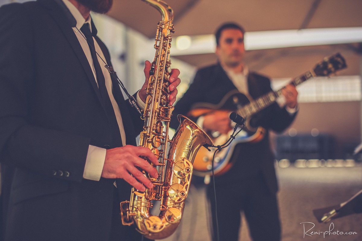 saxophoniste jazz pour animer vins d'honneur, mariages, afterworks
