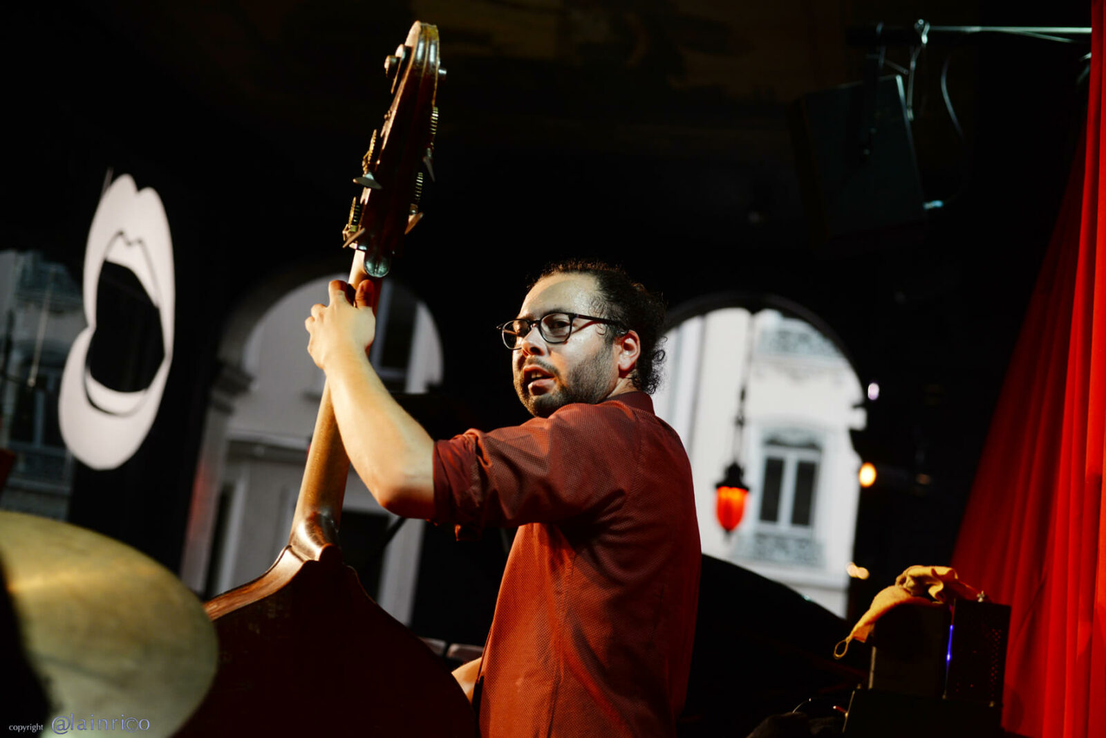 Contrebassiste Jazz Concert Lyon