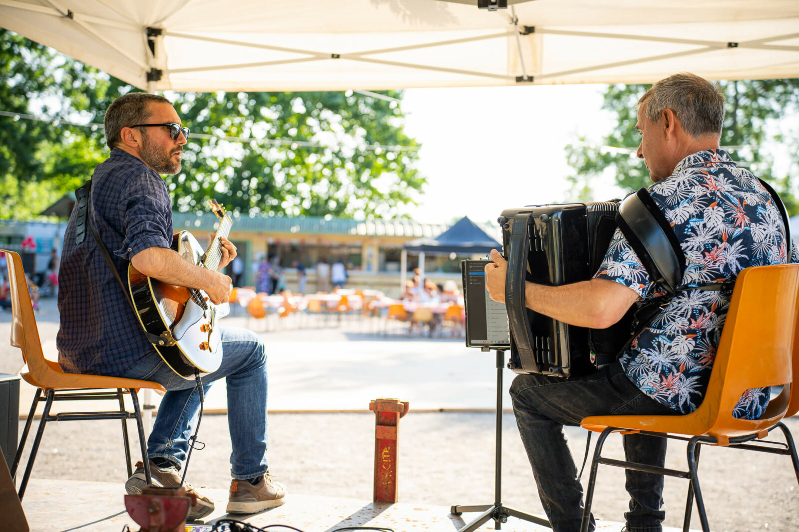 Duo Accordéon Guitare Beaurepaire en Guinguette